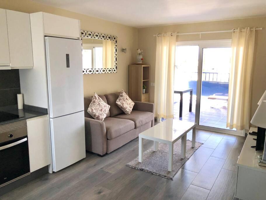 Casa Nia - Modern One Bedroom Apartment In Central Puerto Del Carmen ติอาส ภายนอก รูปภาพ